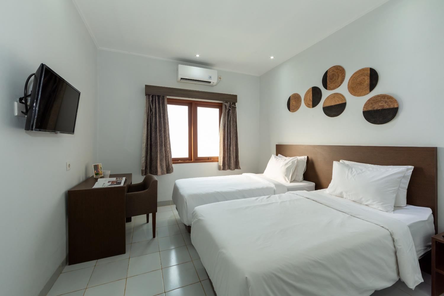 Cove Matahari Guesthouse Sunset Legian Exterior foto